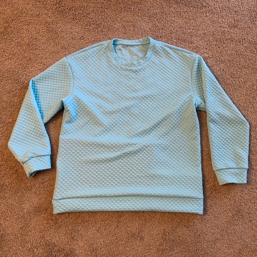 Mens Sweatshirt Sweater Quilted Diamond Crewneck KyCheLot. Light Sky Blue. NEW